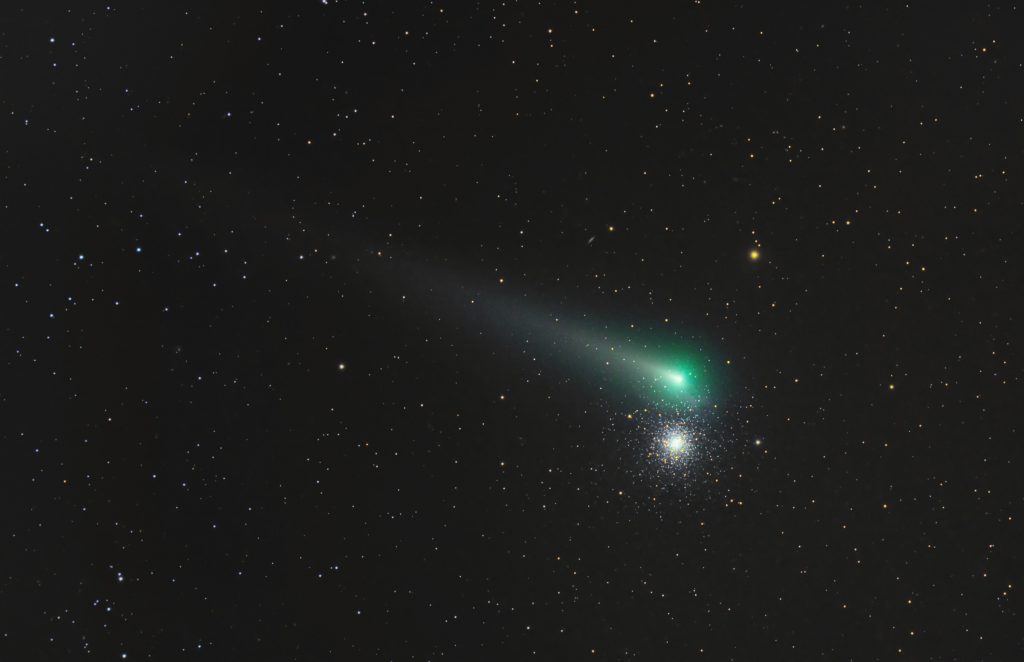 Spotkanie komety C/2021 A1 (Leonard) z gromadą kulistą M3